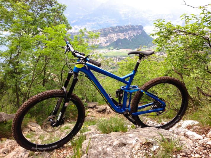   Schnappschuss am 601, im Hintergrund der Monte Brione.