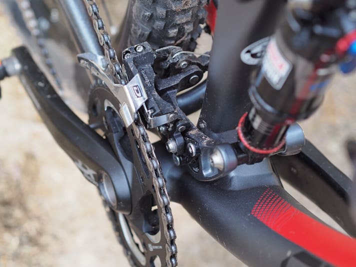  The front derailleur is located on the rear stay.
