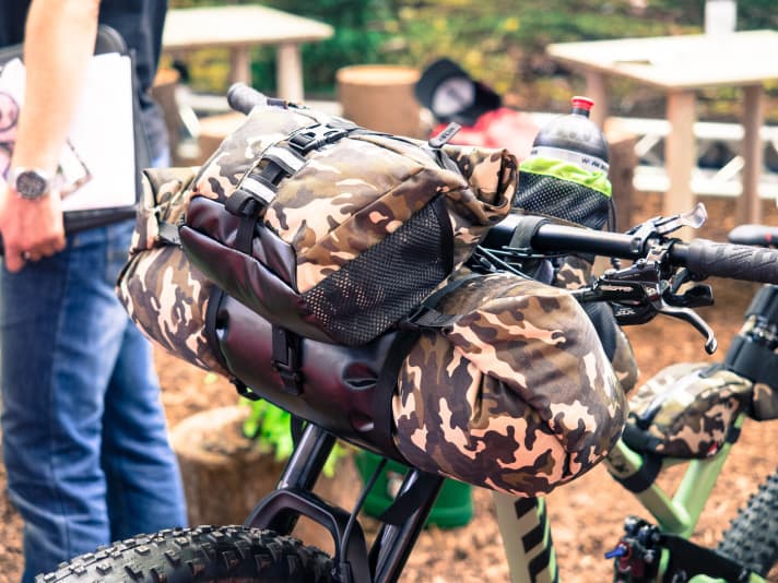  Bar Roll and Bar Bag together provide 21 litres of storage space.