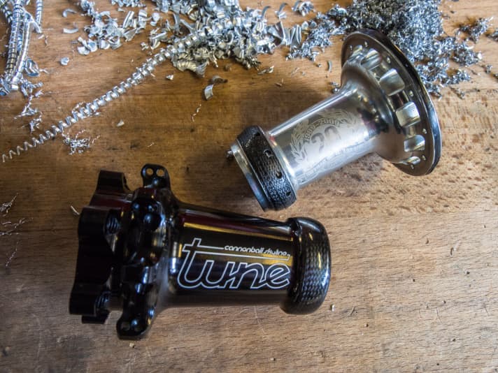   There are just eight years between these two hubs. However, the quality of workmanship has experienced a quantum leap during this period.