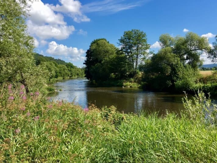   Entlang der Naab haben wir uns gemütlich eingerollt.