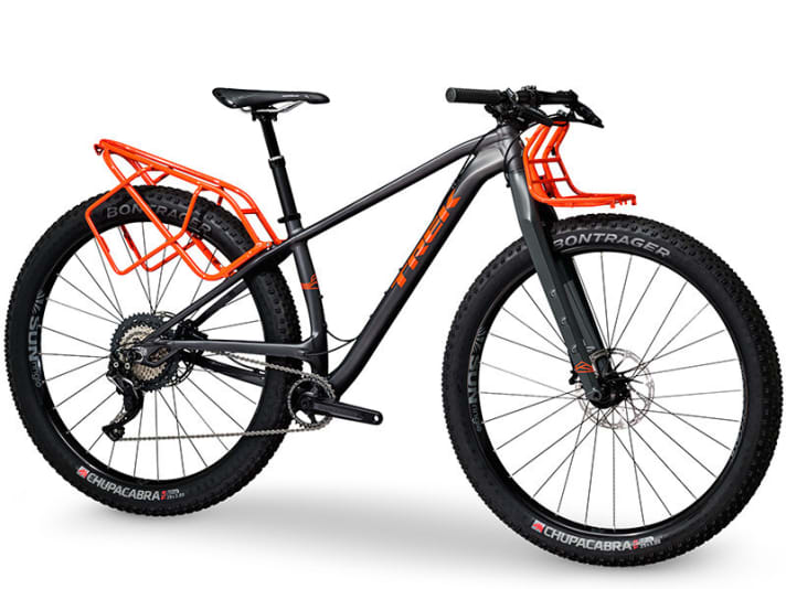   The new Trek 1120 for 2018 weighs around 14 kilos and costs 2699 euros.