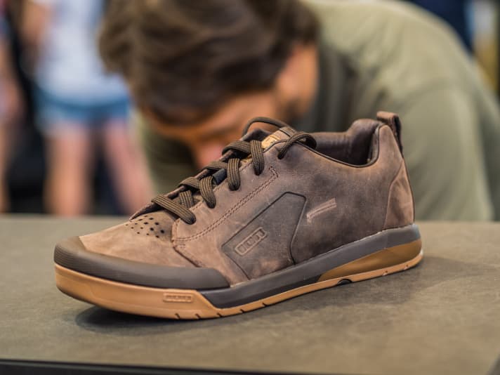   The Ion Raid Select is also new to the range and comes with a robust material mix of pigskin and cowhide.