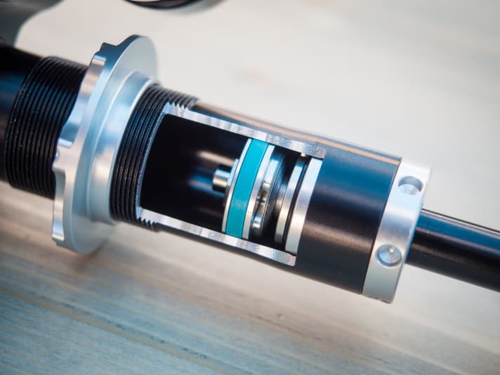   The inner workings of the Push Elevensix are specially adapted to the kinematics of the respective bike.