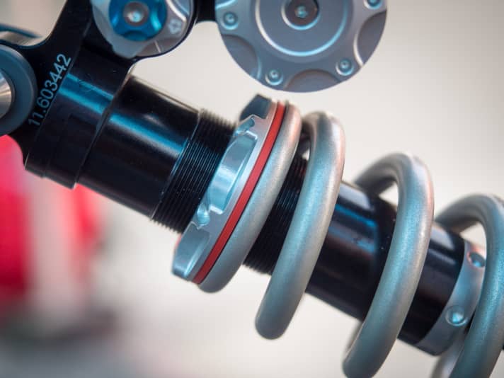   A polymer ring ensures that the spring does not become tense when twisted.