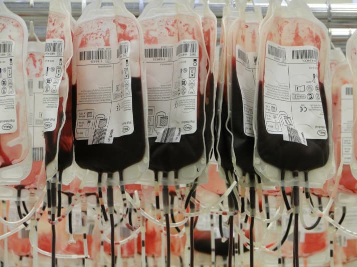   Kollmann-Forstner not only had blood doping cures administered by Mark Schmidt, but also had dried blood cells injected in September 2017. She was questioned about this method at the doping trial for Operation Aderlass in Munich.