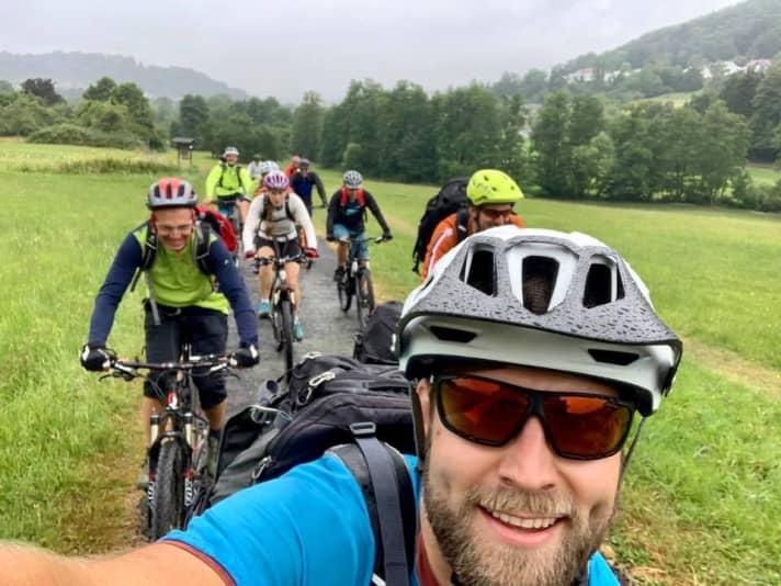 This huge group was there for the first few metres from Bad Orb. The longer the stage took, the fewer there were.