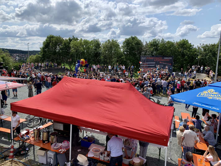 It was amazing what was going on in Litzendorf at the opening of the pump track. Cool thing for the kids there!