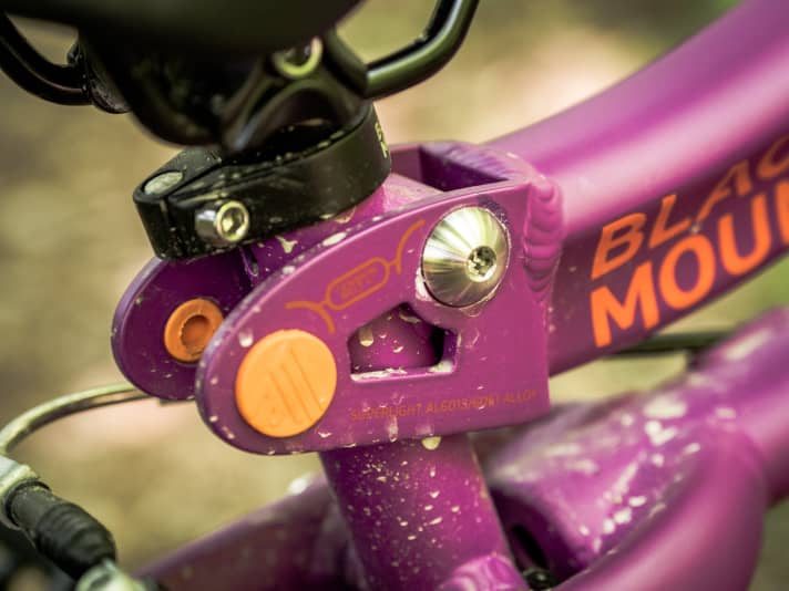 The second bolt is located at the rear of the seat tube. Black Mountain supplies a special seat tube for use as a wheel.