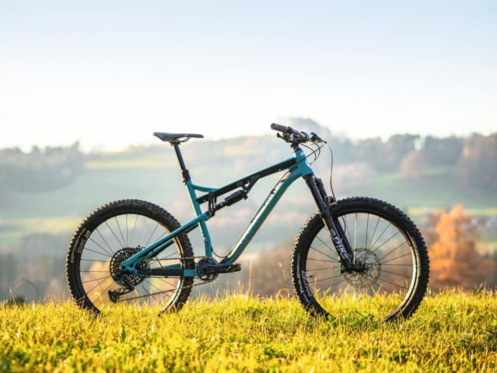 TRANSALP BIKES Signature 3 AM LTD 2.0 – 13.5 kg / 142/149 mm / 27.5" / 2,899 euros¹
