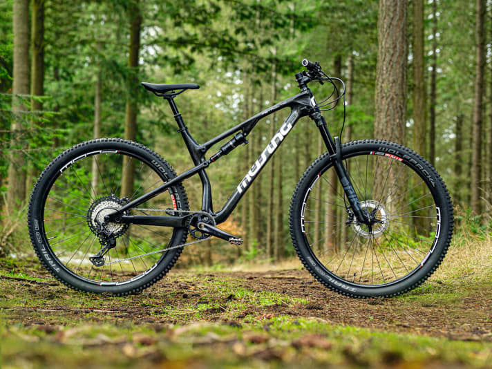   MÜSING Petrol 4C 4.0 12,5 kg / 142/124 mm / 29" / 3999 Euro