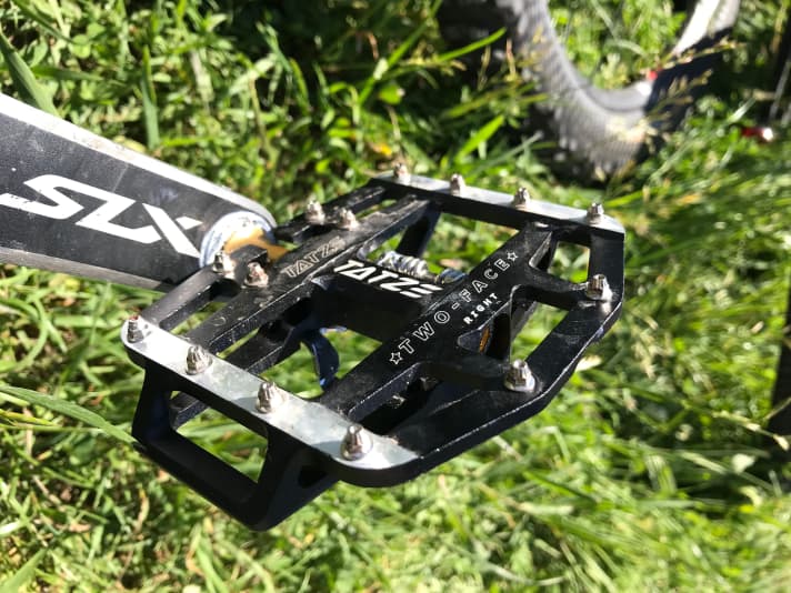 Snappy: The large platform of the Tatze Two-Face with 14 interchangeable pins is anything but slippery.