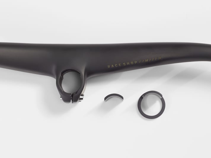   Thanks to the adapters supplied, the handlebar/stem unit should fit both conventional headsets and Trek's Knock Block headsets.