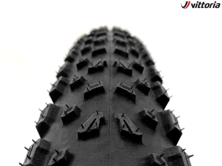   More puncture protection and grip than classic XC tyres, but still light and fast enough for sporty bikes: this is what Vittoria promises with the first down-country model in its tyre range.