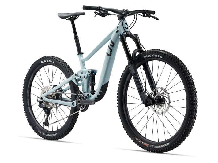 The new Liv Intrigue LT 2023 offers more suspension travel, adjustable geometry and a storage compartment in the down tube.