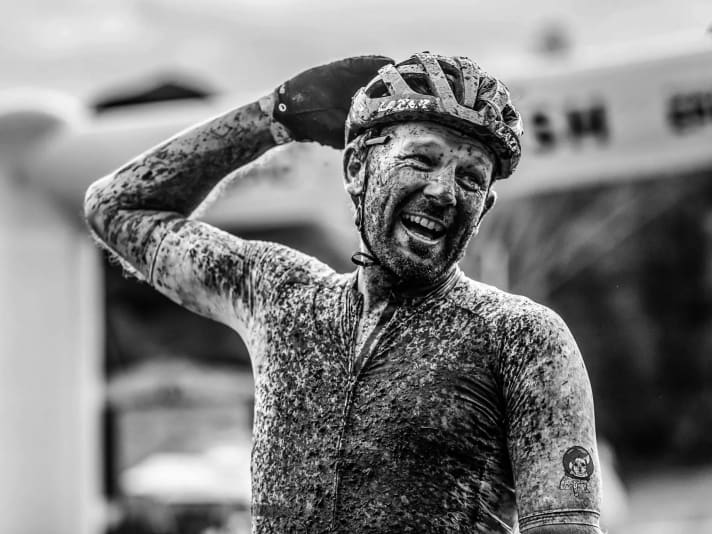 Der deutsche Marathon-Profi Karl Platt gewann das 1. Rwandan Epic im März 2022.  