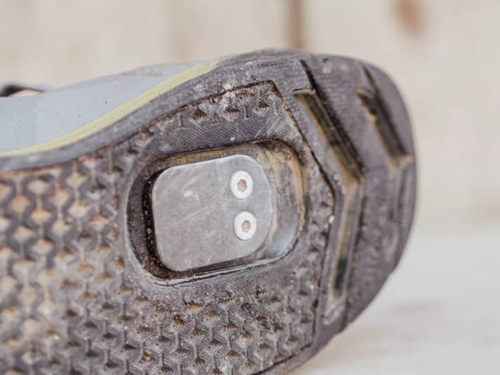 Tiefer Cleat-Kanal: hier wird bei manchen Pedal-Modellen eine Distanzplatte notwendig