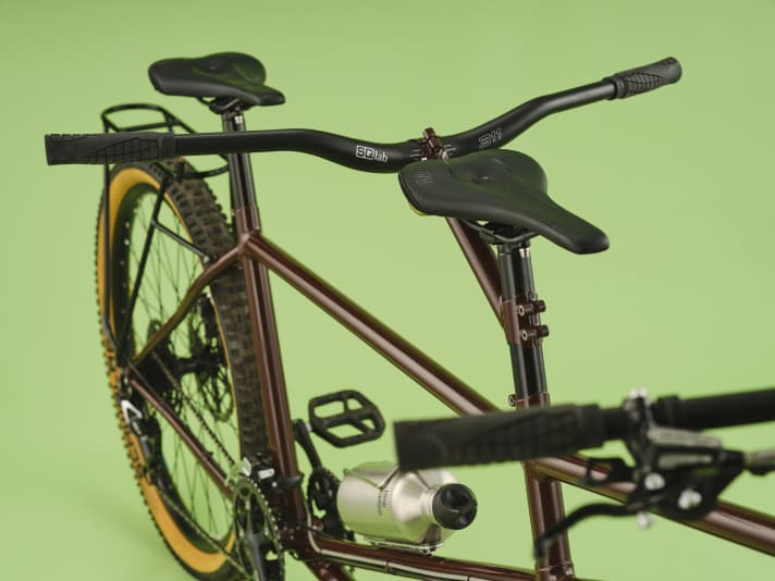 That's why the prize for the best touring bike also went to tandem manufacturer Clandestine