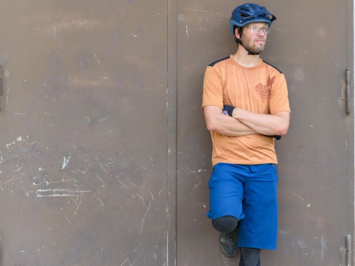 The rider: Florentin Vesenbeckh,
test manager 
at EMTB magazine, 
aged 38, weighing 86 kilos. 
He has been mountain biking on trails since 1994.