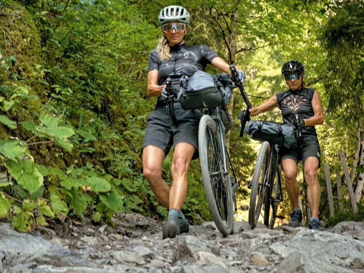 The descent from Wengen to Lauterbrunnen is a tough one.