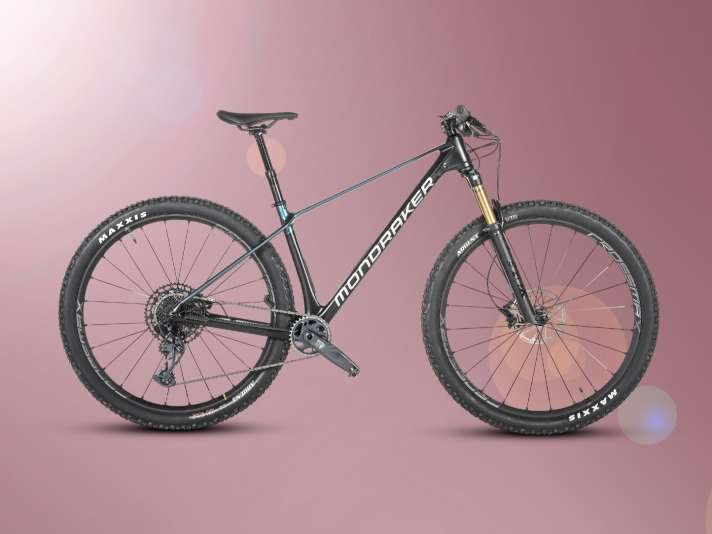 Versatile hardtail at a fair price: The Mondraker Chrono DC secures the Bike Of The Year title in the hardtail category.