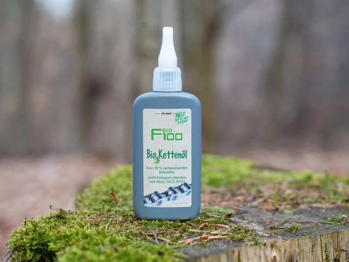 BIKE test winner Dr Wack F100 organic chain oil