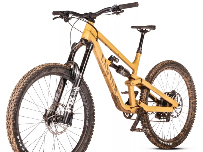 Canyon shop freeride bike