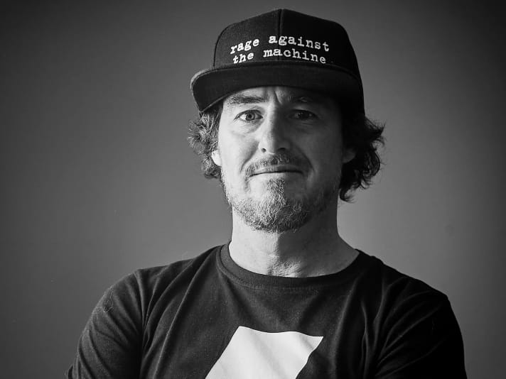 Daniel Roos, photographer and guest tester (height 168 cm)