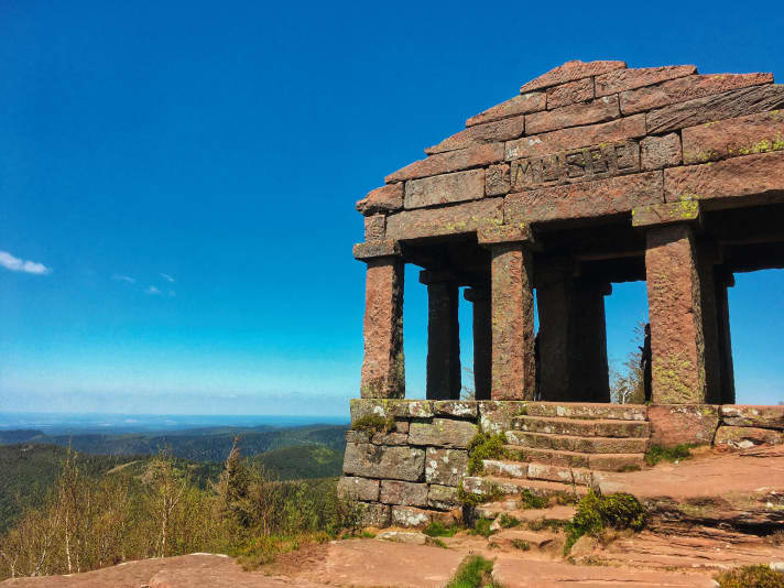 Ziel nach einer anspruchsvollen Auffahrt: der Tempel auf dem Gipfel des Donon.