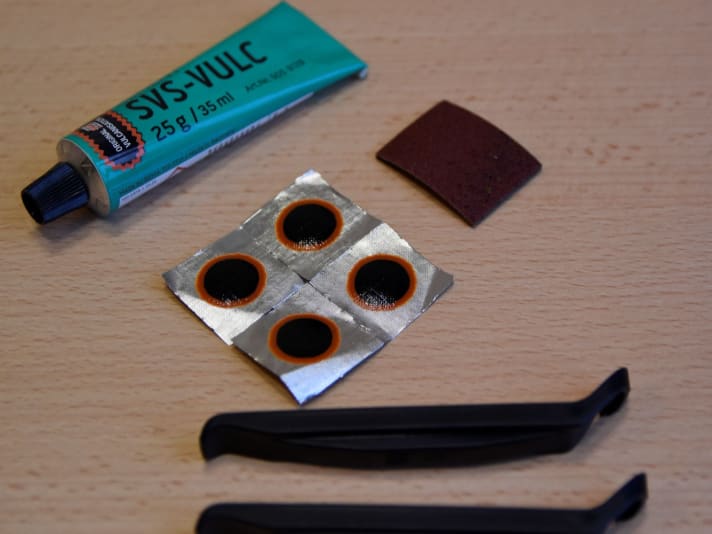 Tools required for tyre fitting.