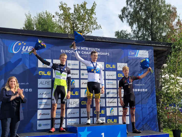 Elias Hückmann wins silver in short track - a great success!