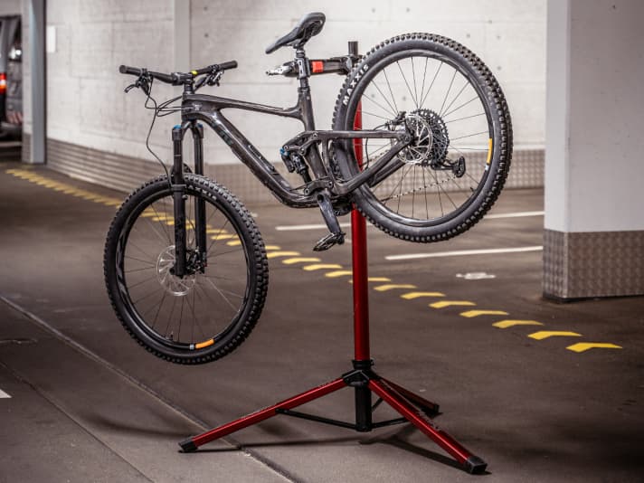 15-Kilo-Bikes wie das Liv Intrigue LT packt der Pro Mechanic HD locker. Bis zu 45,5 Kilo sind maximal möglich