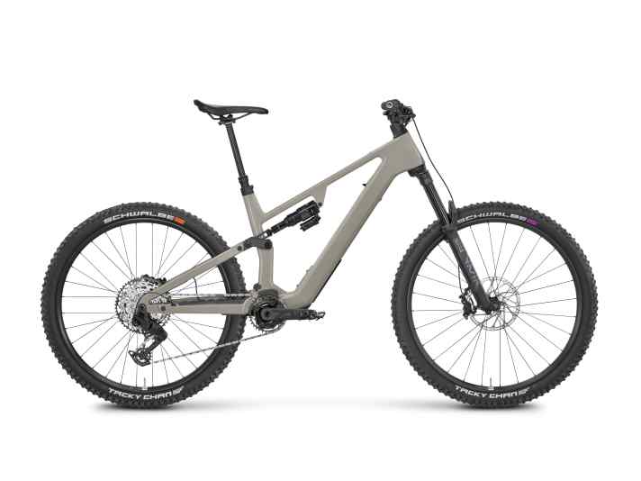 The entry-level model Rose File Plus 70 is also available in grey - Rose calls the colour "Soil".