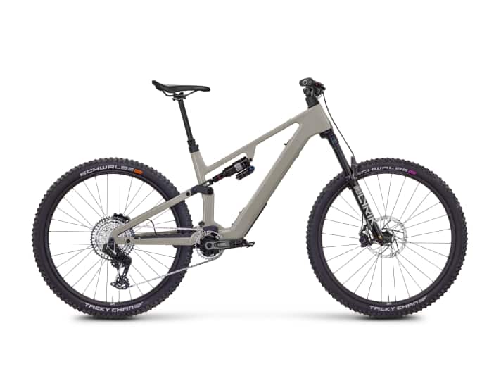 The Rose File Plus X0 in the colour Soil for 7999 euros - the robust top model is said to weigh 19.9 kilos.