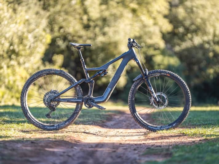 Focus Jam² SL 9.9 // 160/150 mm // 29 Zoll // 8499 Euro // 19 kg.