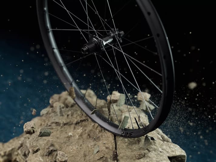 Bontrager Line wheels are available in aluminium or carbon.