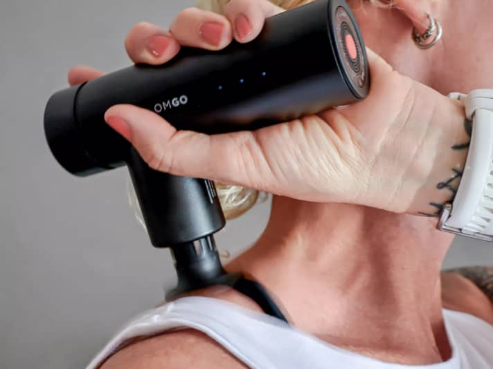The new OM-Go. 2.0 is light and handy. This makes self-application a breeze.
