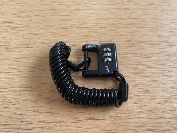 Das BBL-52 Minischloss von BB passt in jede Tasche und ist leicht zu bedienen.