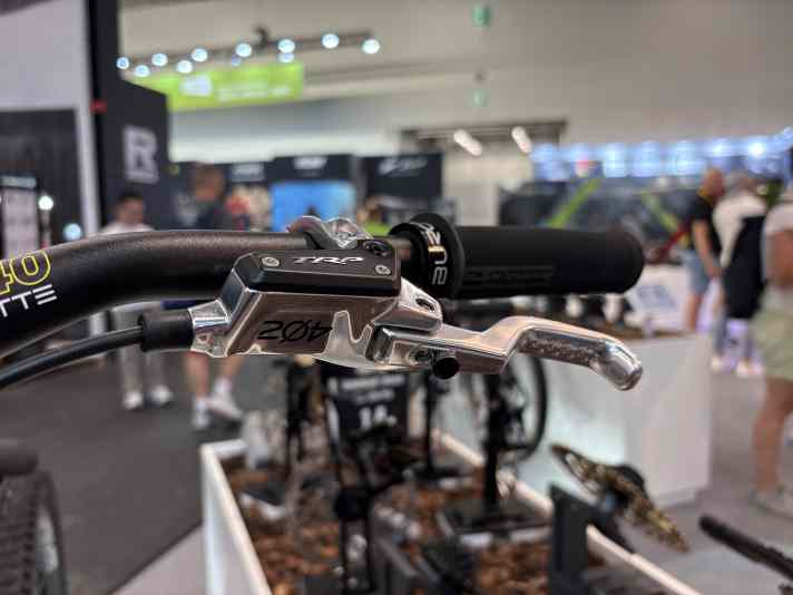 Das Jubiläumsmodell der TRP EVO Pro ist auf 500 Stück limitiert.