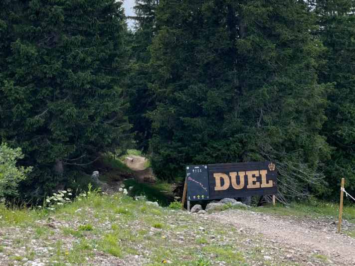 Der neue „Duel“ ist mit einer Länge von etwa 5,5 Kilometern der längste Trail der Bike-Region Dolomiti Paganella. Damit ist das Trail-Netz noch größer und abwechslungsreicher geworden.
