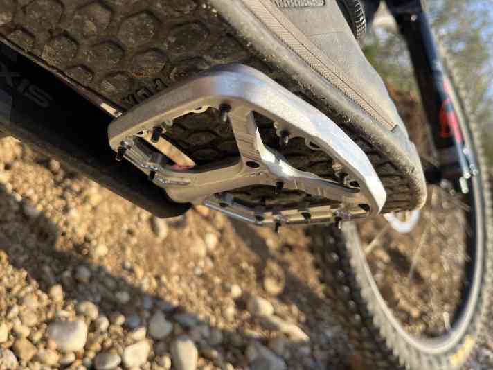 bike/img-20260420-190037-7889_841d4a757f971da5b3f47b401c1aa606