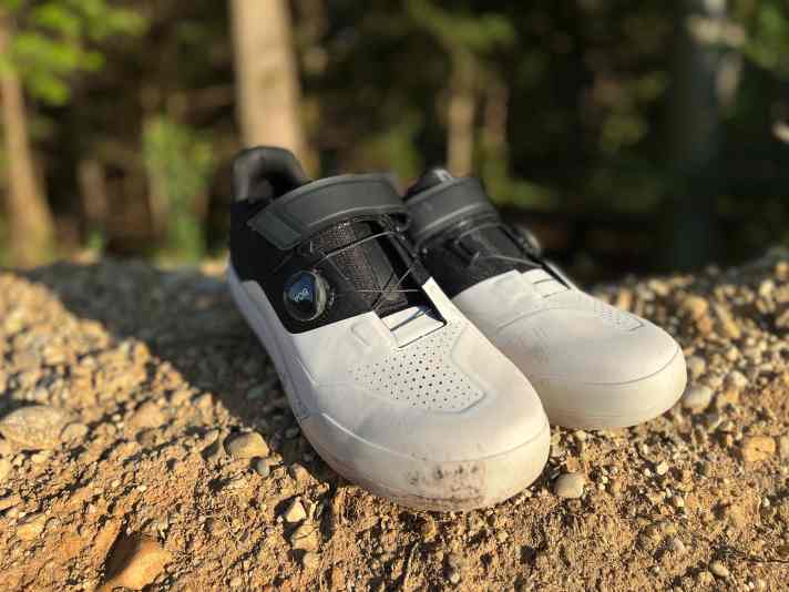 Fox Union Clipless MTB-Schuh mit BOA L6-System, Ripstop-Obermaterial und Ultratac-Sohle. Vier Farben, Größen EU 38-47.