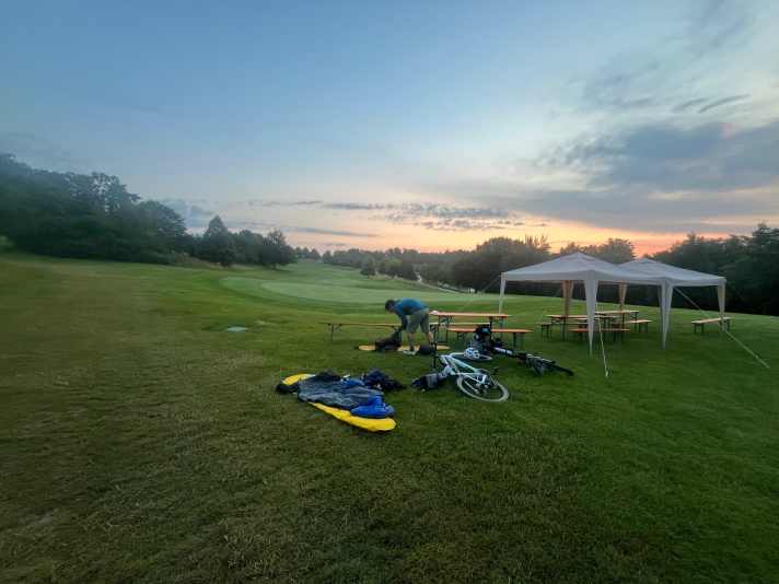 Night on the golf course: The mosquitoes were criminals and probably hired by the greenkeeper.