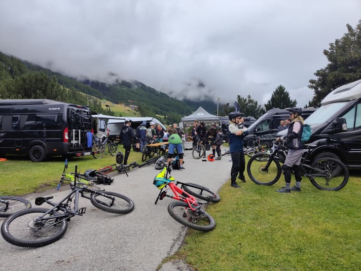 Kennenlernen, fachsimpeln oder einfach gemütlich grillen - und biken natürlich!