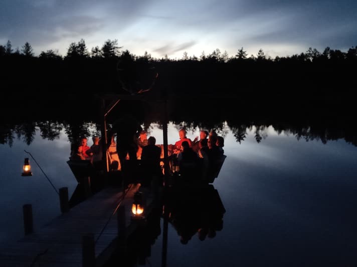 ... and even sit in the middle of the lake?