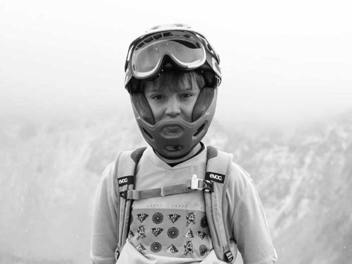 Max, 9 Jahre, Testfahrer