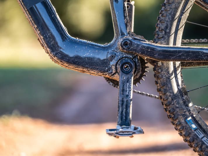 The Fazua Ride 60 still has some weaknesses in its fine-tuning, for example when it comes to the application of power. Fazua had announced a software update for autumn 2022. The bugs had not yet been fixed by the time of our test.