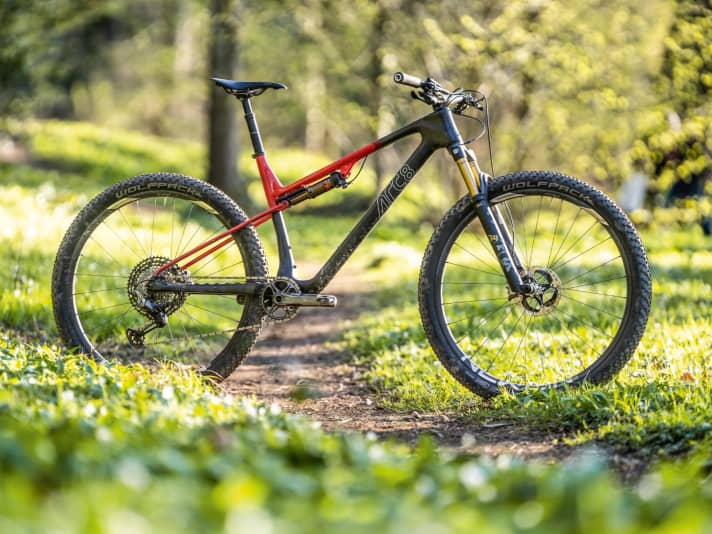 The secret of the lightweight is in the frame.