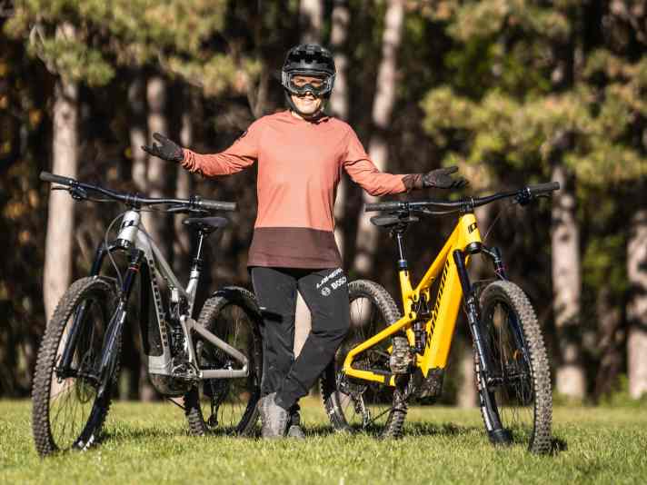 6655 Euro difference: The even better riding performance, the lower weight and the better equipment on the Ekano CF come at a high price.