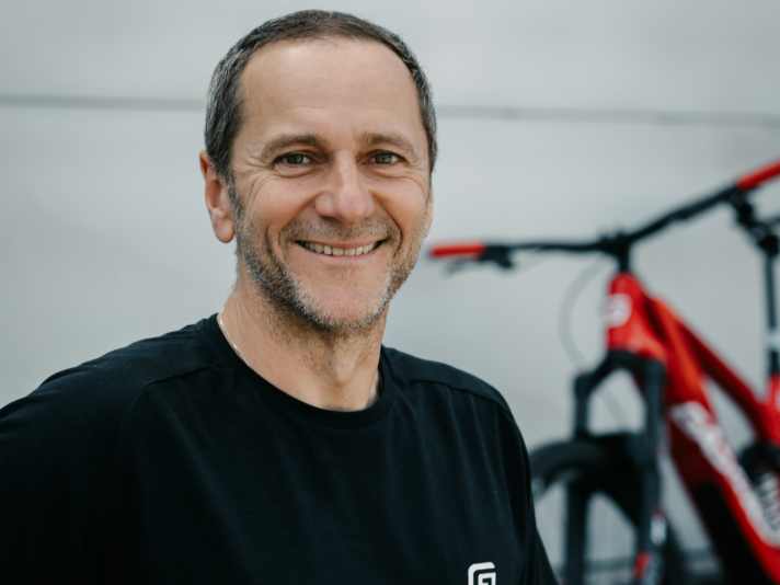 Martin Forster is head of the component development department at Pierer New Mobility. He is also responsible for the DVO-WP chassis on the GasGas ECC.